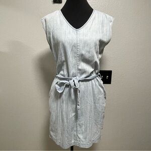 Calvin Klein Jeans Chambray Blue Sleeveless above the knee  dress size small